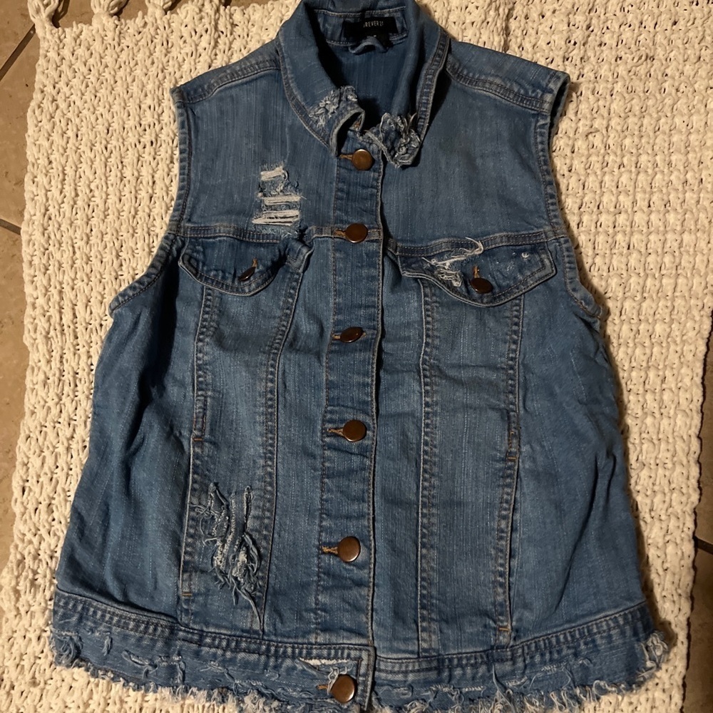 Forever 21  Womens M  Blue Denim Vest Button Up Pockets Distressed Raw Hem